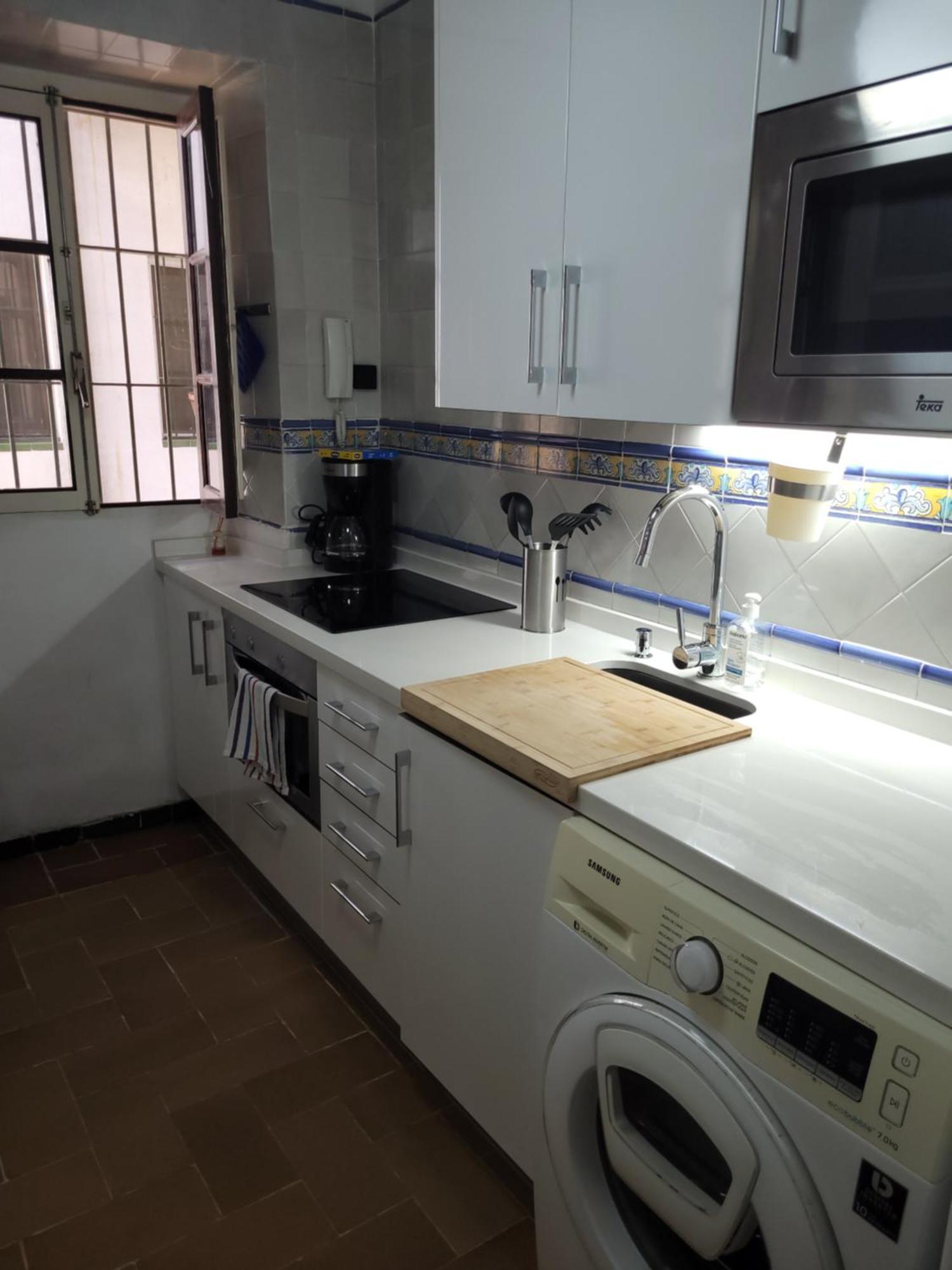 Triana Castilla Rio In Unique Building Севилья Экстерьер фото